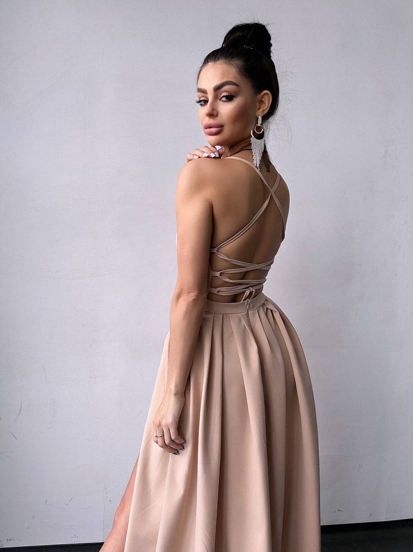 Сукня максі  зі шнурівкою на спинці | PUSHKA SHOP