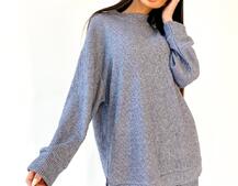 Вязанный костюм с расклешенными штанинами Вязанный костюм с расклешенными штанинами | PUSHKA SHOP