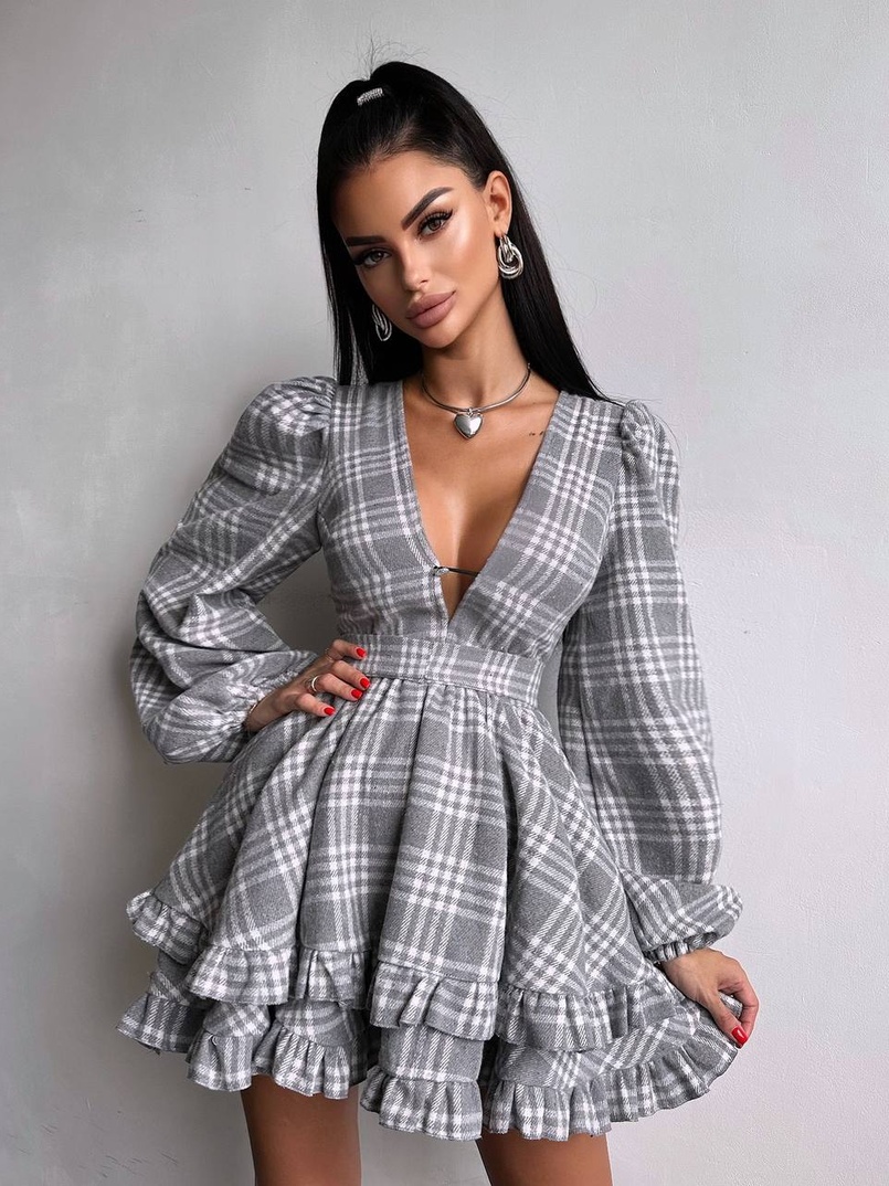 Сукня з подвійною спідницею та обʼємними рукавами у клітинку  | PUSHKA SHOP