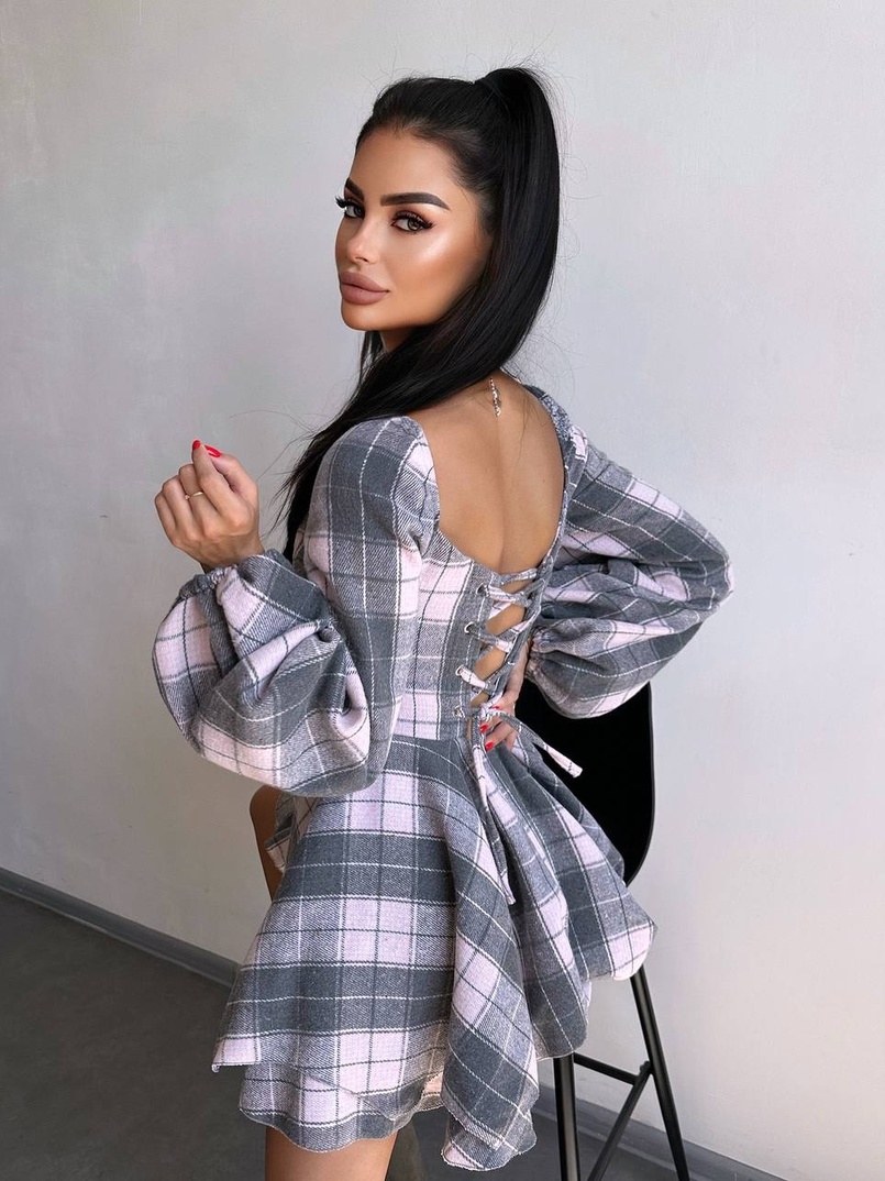 Корсетна сукня з подвійною спідницею та обʼємними рукавами у клітинку Корсетна сукня з подвійною спідницею та обʼємними рукавами у клітинку | PUSHKA SHOP