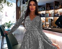 Платье с пайетками и запахом на груди Платье с пайетками и запахом на груди | PUSHKA SHOP