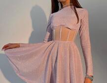 Приталенное блестящее платье с корсетной вставкой и пышной юбкой-солцем  Приталенное блестящее платье с корсетной вставкой и пышной юбкой-солцем  | PUSHKA SHOP