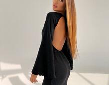 Трикотажна сукня максі з розкльошеними рукавами та відкритою спиною | PUSHKA SHOP