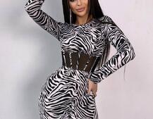 Приталена сукня-міні з корсетною вставкою на талії | PUSHKA SHOP