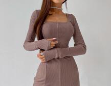 Платье-мини с квадратным вырезом Платье-мини с квадратным вырезом | PUSHKA SHOP