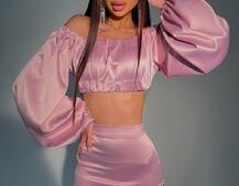 Атласный комплект, декорированный стразами Атласный комплект, декорированный стразами | PUSHKA SHOP