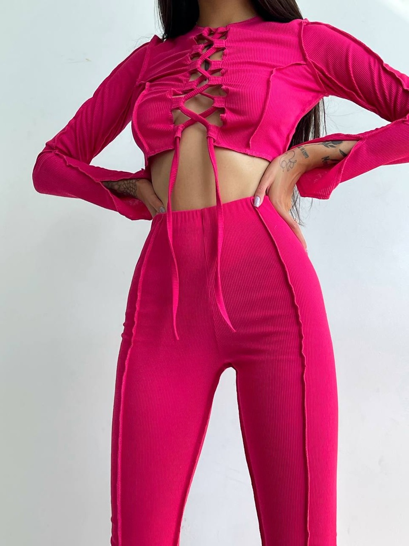 Комплект: топ зі шнурівкою на грудях + легінси | PUSHKA SHOP