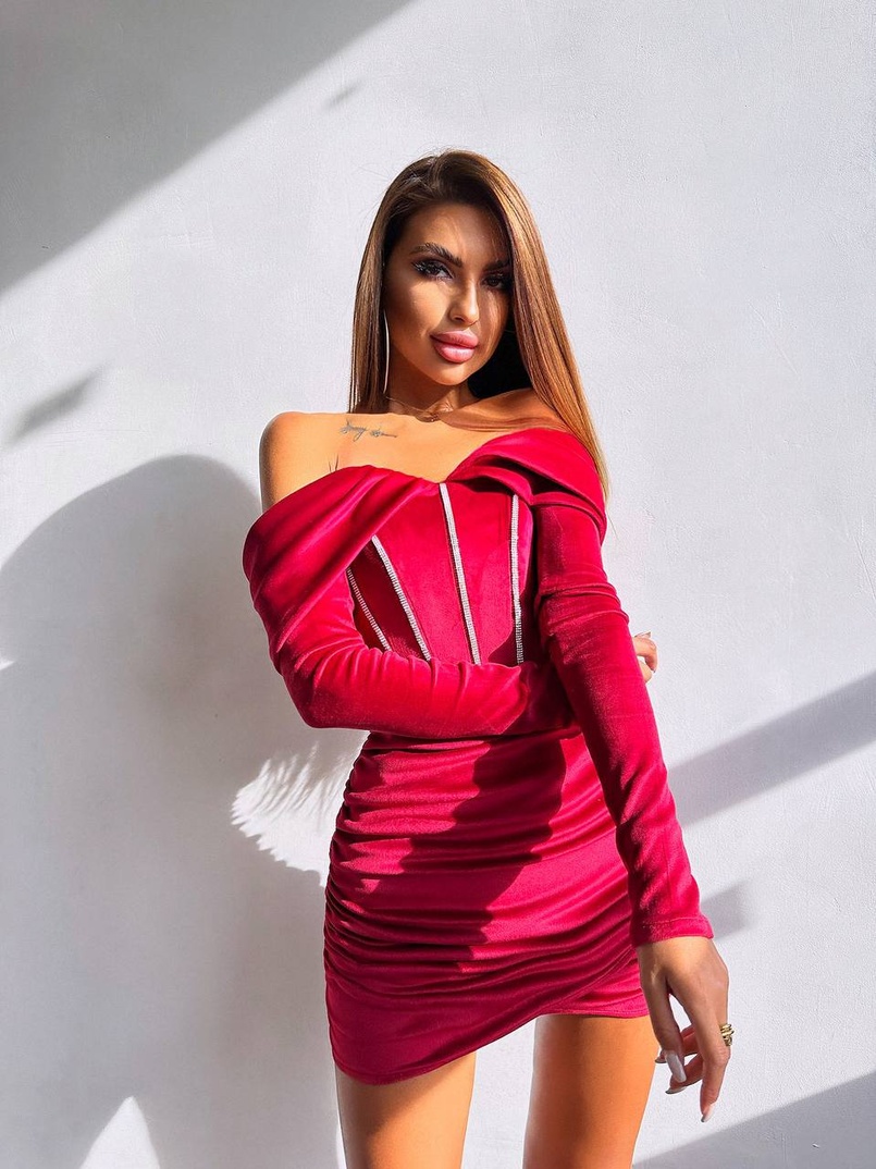 Оксамитова корсетна сукня міні, декорована стразами Ручна робота Оксамитова корсетна сукня міні, декорована стразами Ручна робота | PUSHKA SHOP