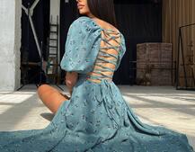 Платье миди со шнуровкой на спинке  | PUSHKA SHOP