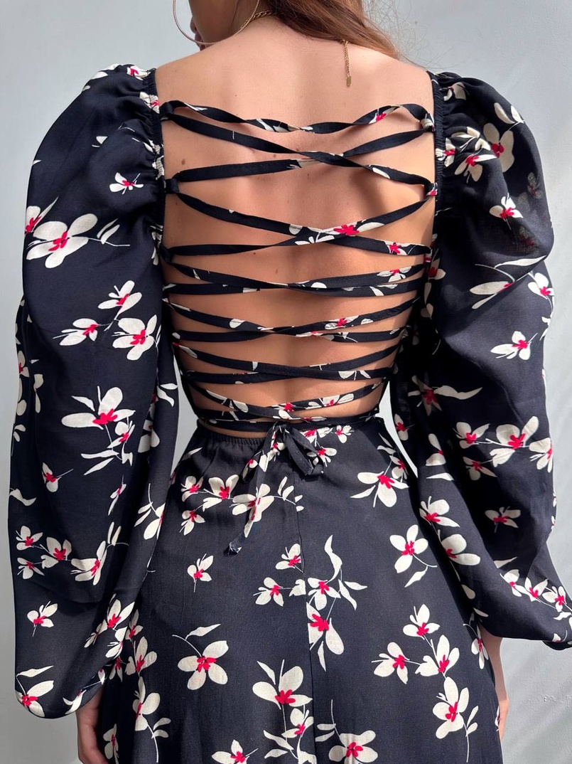 Сукня -міді зі шнурівкою на спинці та розрізом на ніжці | PUSHKA SHOP