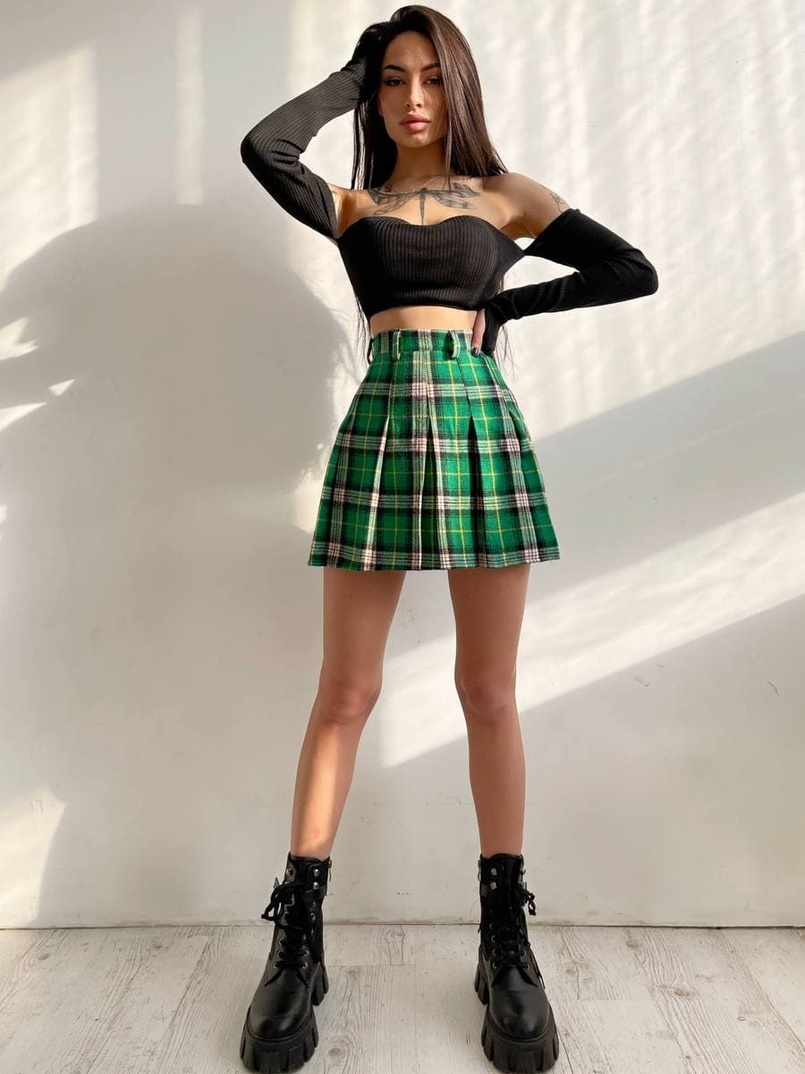 Комплект: трикотажный топ с чашечками push up + юбка в складку   Комплект: трикотажный топ с чашечками push up + юбка в складку   | PUSHKA SHOP