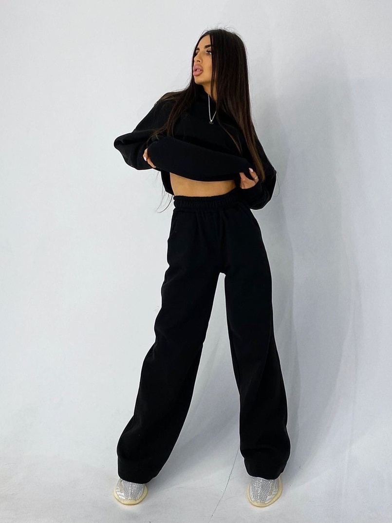 Черный oversize костюм с худи и расклешенными брюками Черный oversize костюм с худи и расклешенными брюками | PUSHKA SHOP