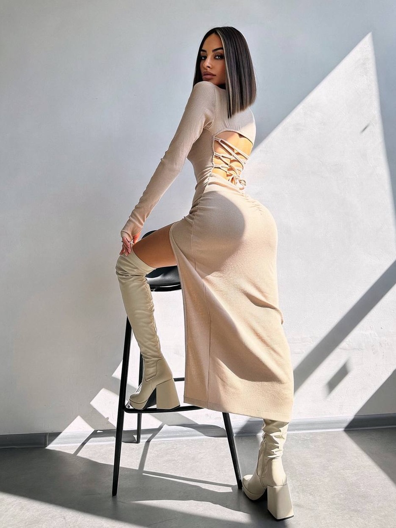 Трикотажна сукня міді зі шнурівкою на спинці  | PUSHKA SHOP