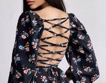 Сукня зі шнурівкою по спинці та розрізом на спідниці | PUSHKA SHOP