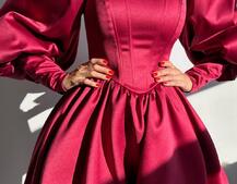 Сукня з обʼємними рукавами та спідницею балоном  | PUSHKA SHOP