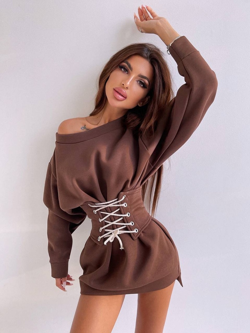 Тёплое уютное худи на флисе + корсет на шнуровке Можно носить с корсетом и без Тёплое уютное худи на флисе + корсет на шнуровке Можно носить с корсетом и без | PUSHKA SHOP