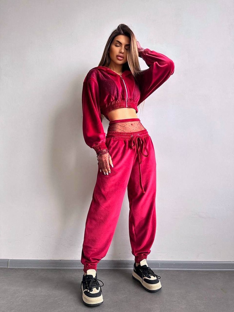 Велюровий комплект декорований стразами( бомбер+ рукавички+ штани + трусики) Велюровий комплект декорований стразами( бомбер+ рукавички+ штани + трусики) | PUSHKA SHOP