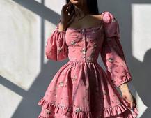 Лялькова сукня з пишною спідницею та корсетним верхом з ніжним квітковим принтом  | PUSHKA SHOP