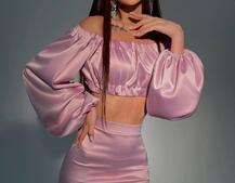 Атласный комплект, декорированный стразами Атласный комплект, декорированный стразами | PUSHKA SHOP