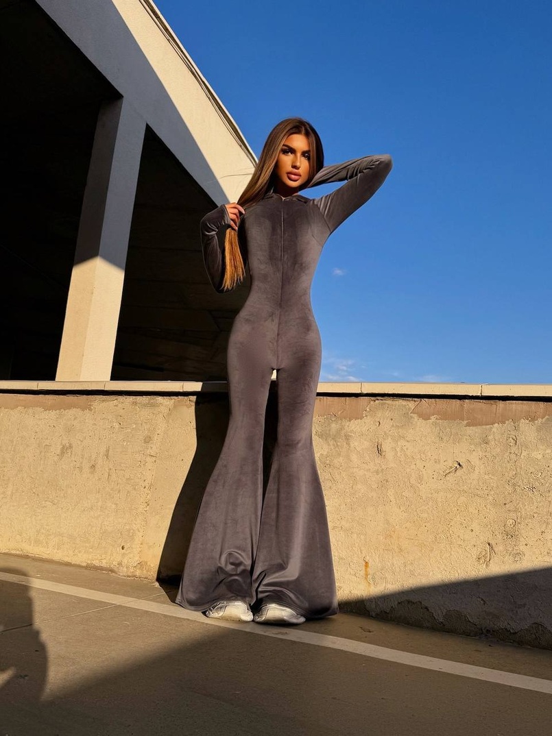 Велюровий комбінезон кльош | PUSHKA SHOP