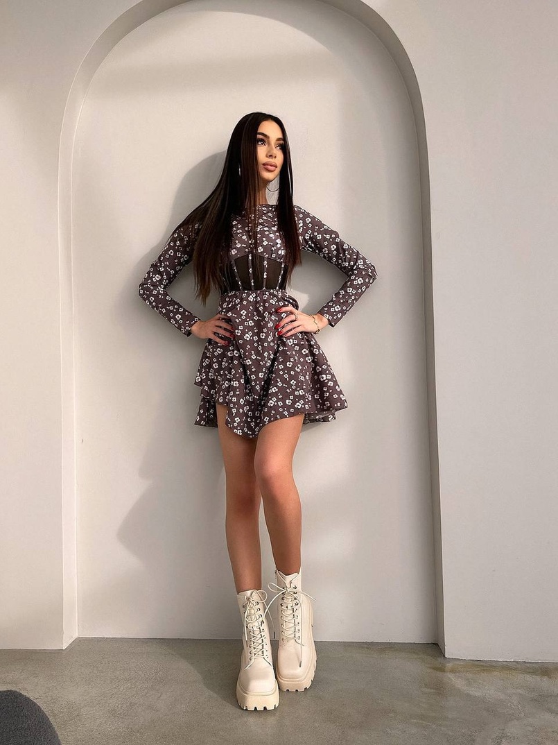 Приталена сукня з корсетною вставкою та спідницею-сонцем | PUSHKA SHOP