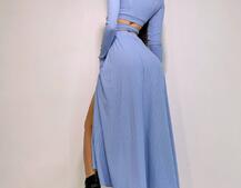 Трикотажный комплект: юбка миди с разрезом + топ с завязками на талии Трикотажный комплект: юбка миди с разрезом + топ с завязками на талии | PUSHKA SHOP