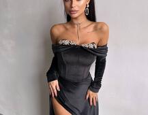 Оксамитова сукня максі декорована стразами Ручна робота Оксамитова сукня максі декорована стразами Ручна робота | PUSHKA SHOP