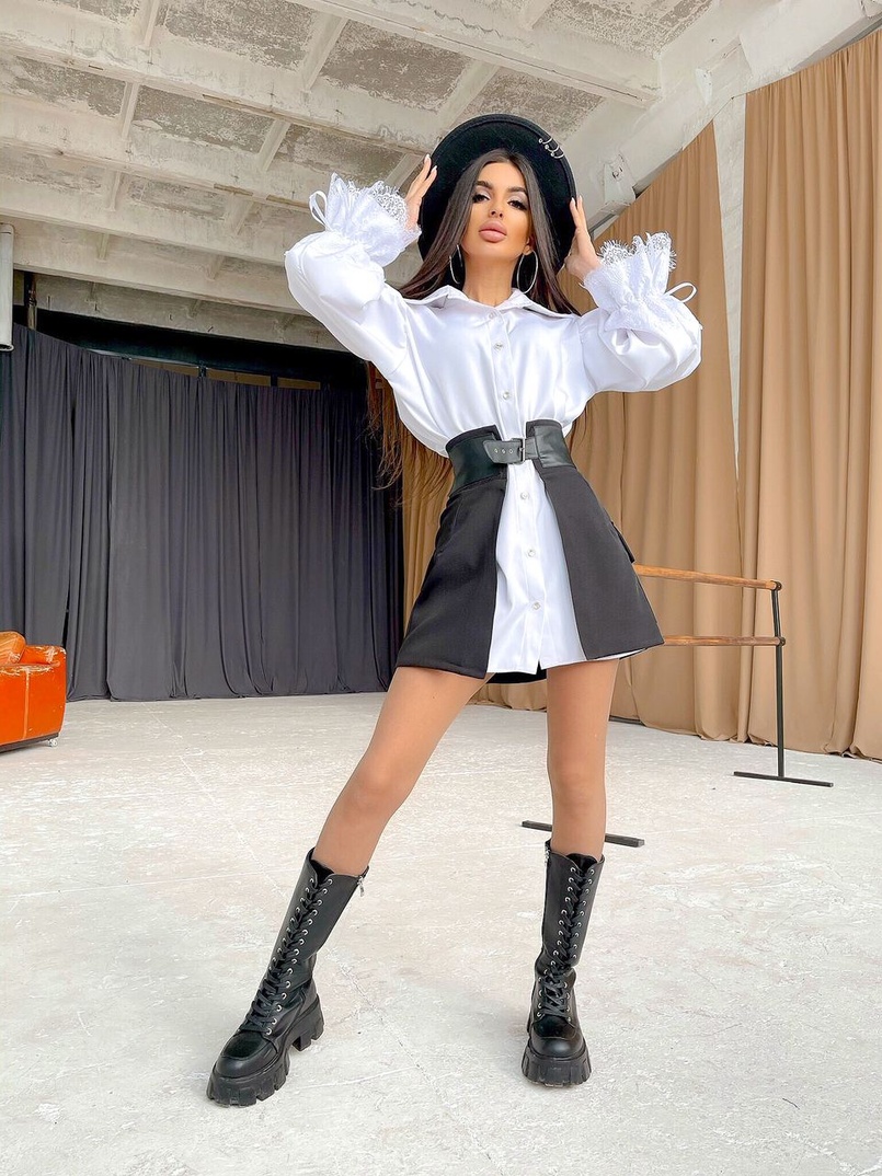 Платье-рубашка с объёмными рукавами, декорированными кружевом и юбка с карманами и элементами из эко-кожи  | PUSHKA SHOP