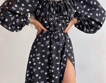 Сукня міді з розрізом на спідниці Сукня міді з розрізом на спідниці | PUSHKA SHOP