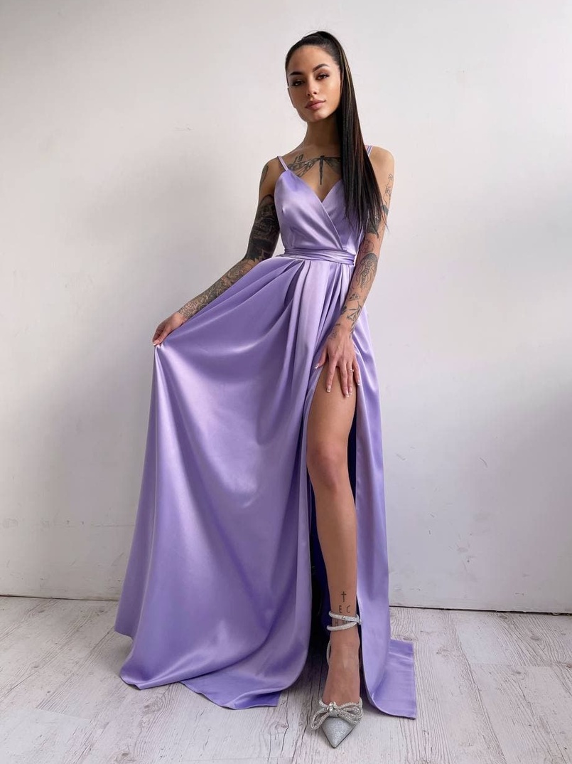 Платье макси с разрезом на юбке и запахом на груди   Платье макси с разрезом на юбке и запахом на груди   | PUSHKA SHOP