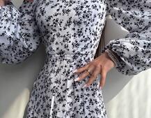 Улюблена сукня-міді зі шнурівкою на спинці та розрізом на ніжці | PUSHKA SHOP