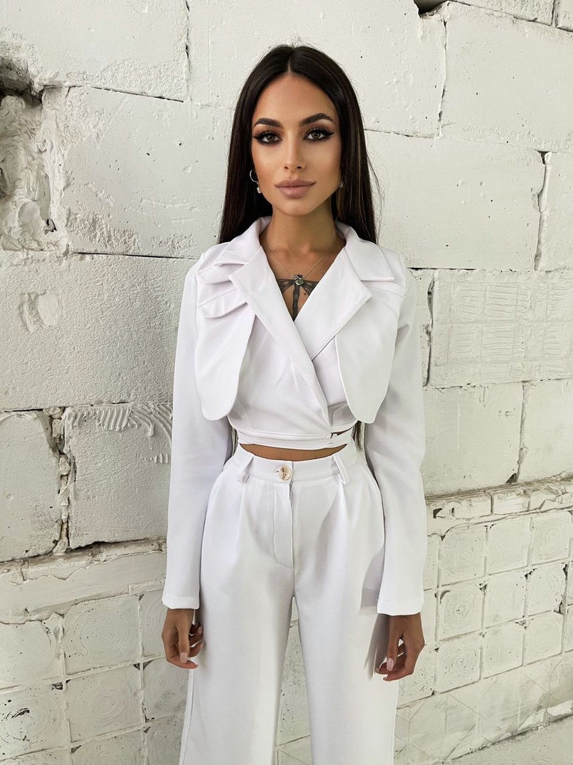 Комплект: укорочённый пиджак с завязками на талии + брюки Комплект: укорочённый пиджак с завязками на талии + брюки | PUSHKA SHOP