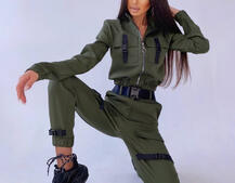 Костюм с брюками-карго декорированный застежками-фастекс | PUSHKA SHOP