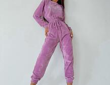 Плюшевый комбинезон, декорированный стразами Плюшевый комбинезон, декорированный стразами | PUSHKA SHOP