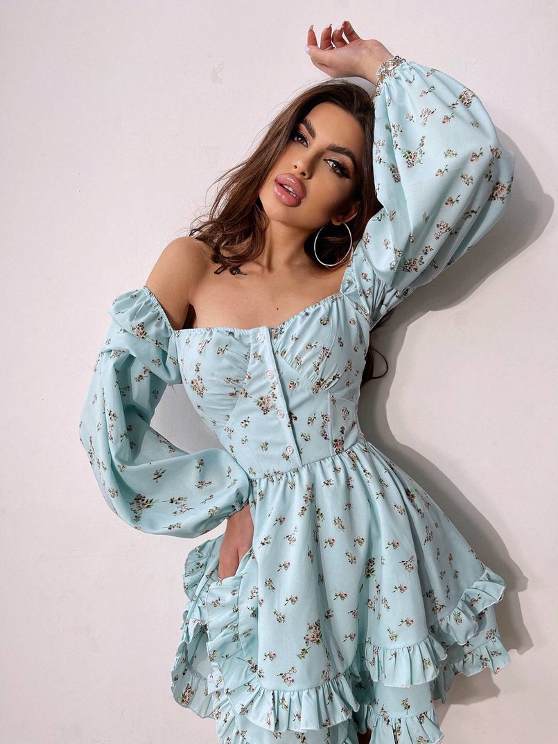 Лялькова сукня з пишною спідницею та корсетним верхом з ніжним квітковим принтом  Лялькова сукня з пишною спідницею та корсетним верхом з ніжним квітковим принтом  | PUSHKA SHOP