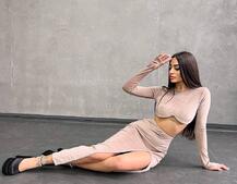 Оксамитовий комплект: топ із чашками push up+ спідниця, декорована стразами Прикраса пришита, ручна робота. | PUSHKA SHOP