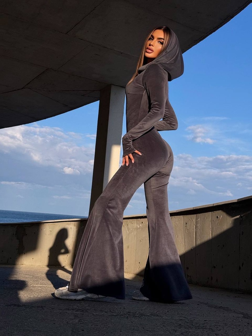 Велюровий комбінезон кльош | PUSHKA SHOP