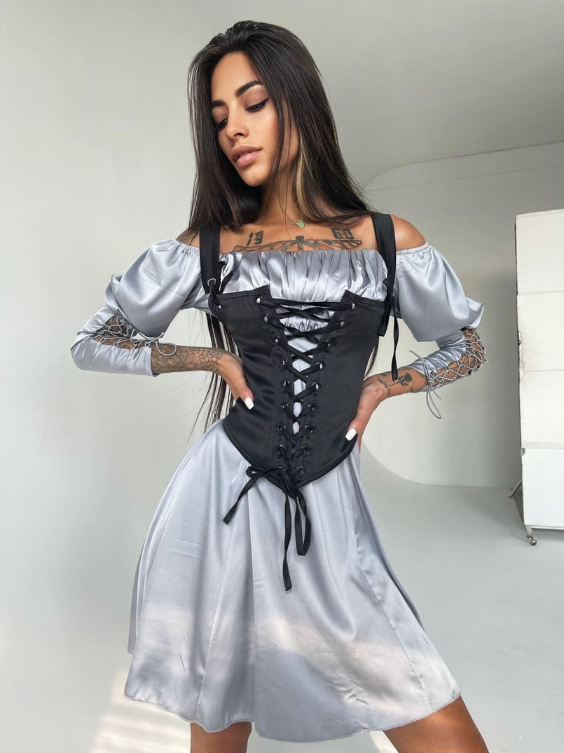 Шелковое платье + атласный корсет на шнуровке Шелковое платье + атласный корсет на шнуровке | PUSHKA SHOP