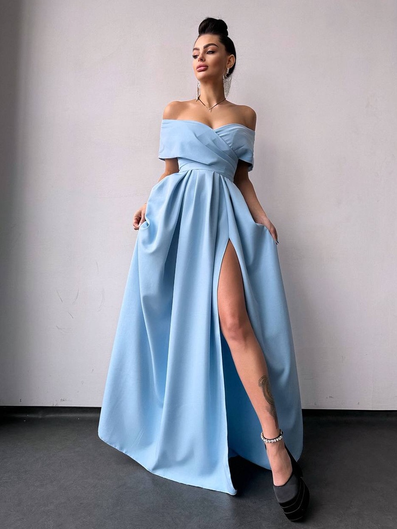 Сукня максі  з відкритими плечима та розрізом на спідниці | PUSHKA SHOP