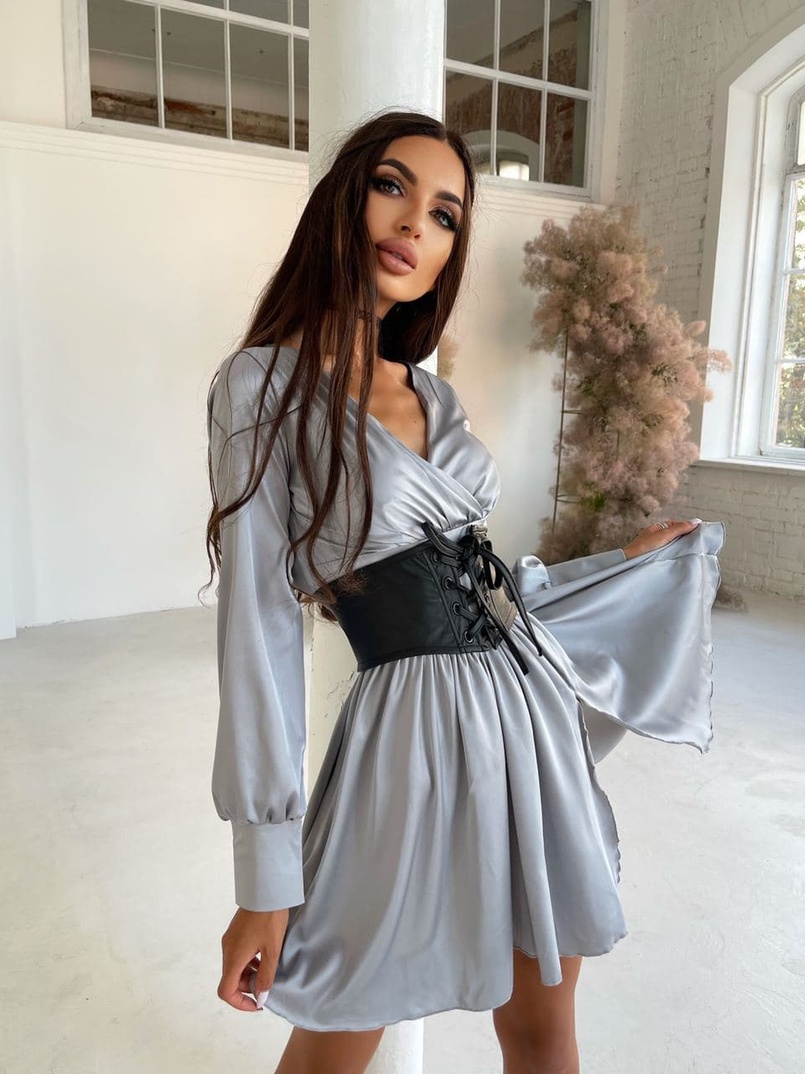 Шелковое платье  с разрезом  + корсет из эко-кож Шелковое платье  с разрезом  + корсет из эко-кож | PUSHKA SHOP