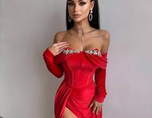 Оксамитова сукня максі декорована стразами Ручна робота Оксамитова сукня максі декорована стразами Ручна робота | PUSHKA SHOP