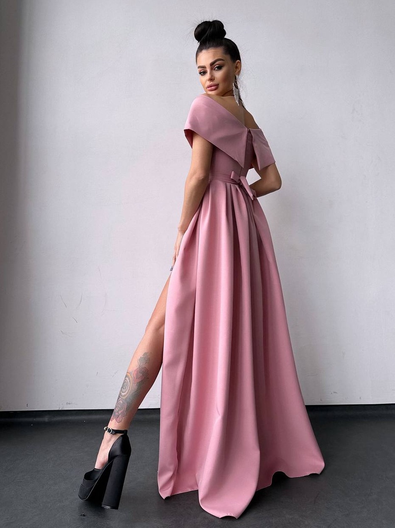 Сукня максі  з відкритими плечима та розрізом на спідниці | PUSHKA SHOP