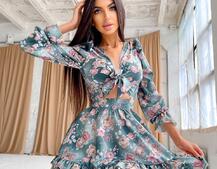 Цветочное платье с завязками на груди и пышной юбкой с оборками  | PUSHKA SHOP