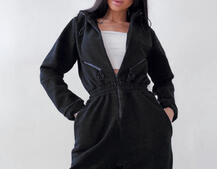 Приталенный комбинезон на молнии Приталенный комбинезон на молнии | PUSHKA SHOP