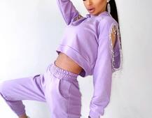 Костюм из качественной турецкой трехнитки, декорированный бахромой со стразами Костюм из качественной турецкой трехнитки, декорированный бахромой со стразами | PUSHKA SHOP