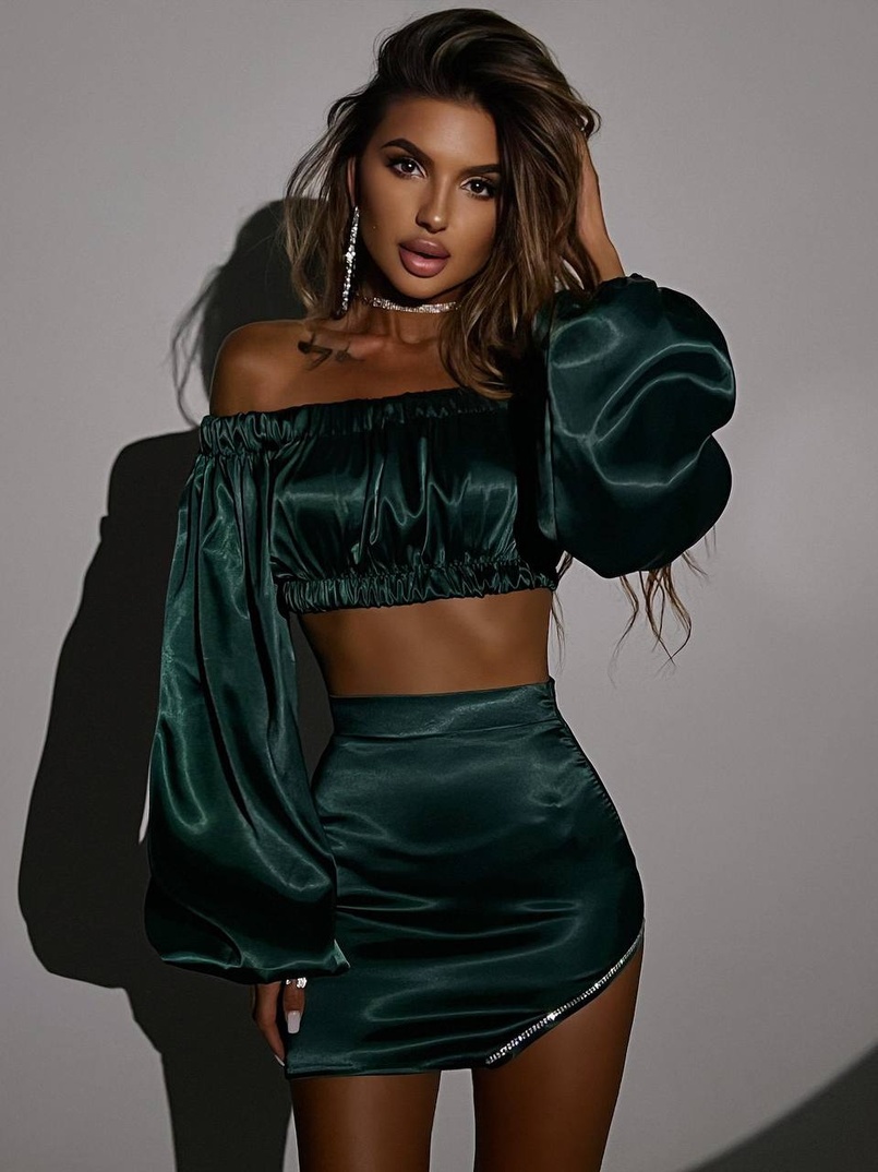 Атласний комплект, декорований стразами Ручна робота, прикраса пришита  | PUSHKA SHOP