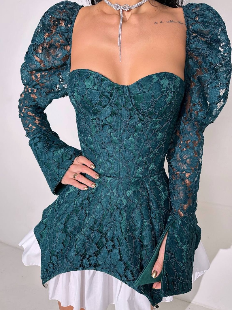 Мереживна сукня з чашечками Мереживна сукня з чашечками | PUSHKA SHOP