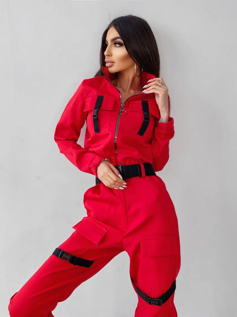 Костюм с брюками-карго декорированный застежками-фастекс Костюм с брюками-карго декорированный застежками-фастекс | PUSHKA SHOP