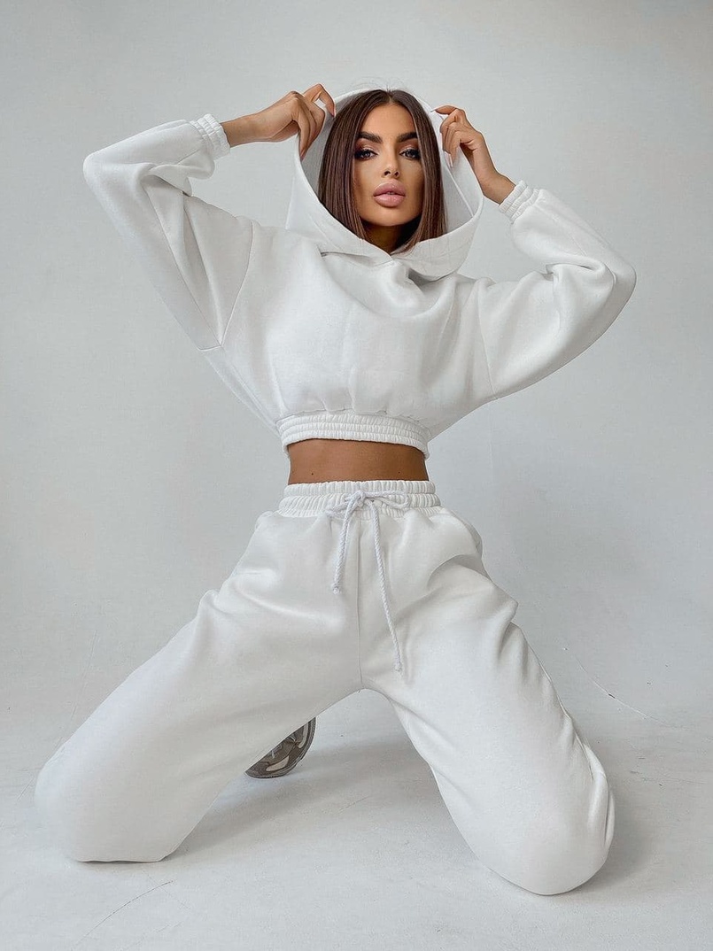 Тёплый базовый костюм на флисе с объемными капюшоном Тёплый базовый костюм на флисе с объемными капюшоном | PUSHKA SHOP