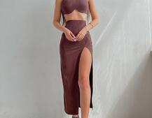 Комплект: топ с чашечками с эффектом push up + юбка миди с разрезом  | PUSHKA SHOP